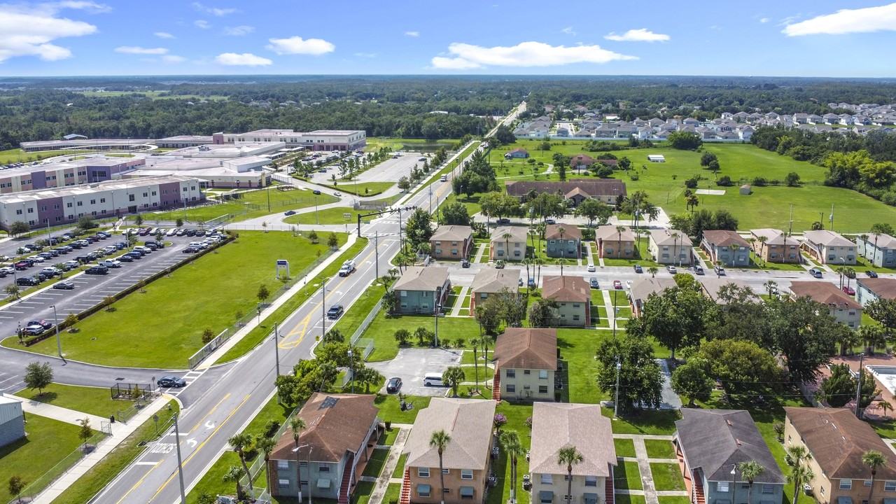 694 Michigan Ct #2 - Photo 3 of 20