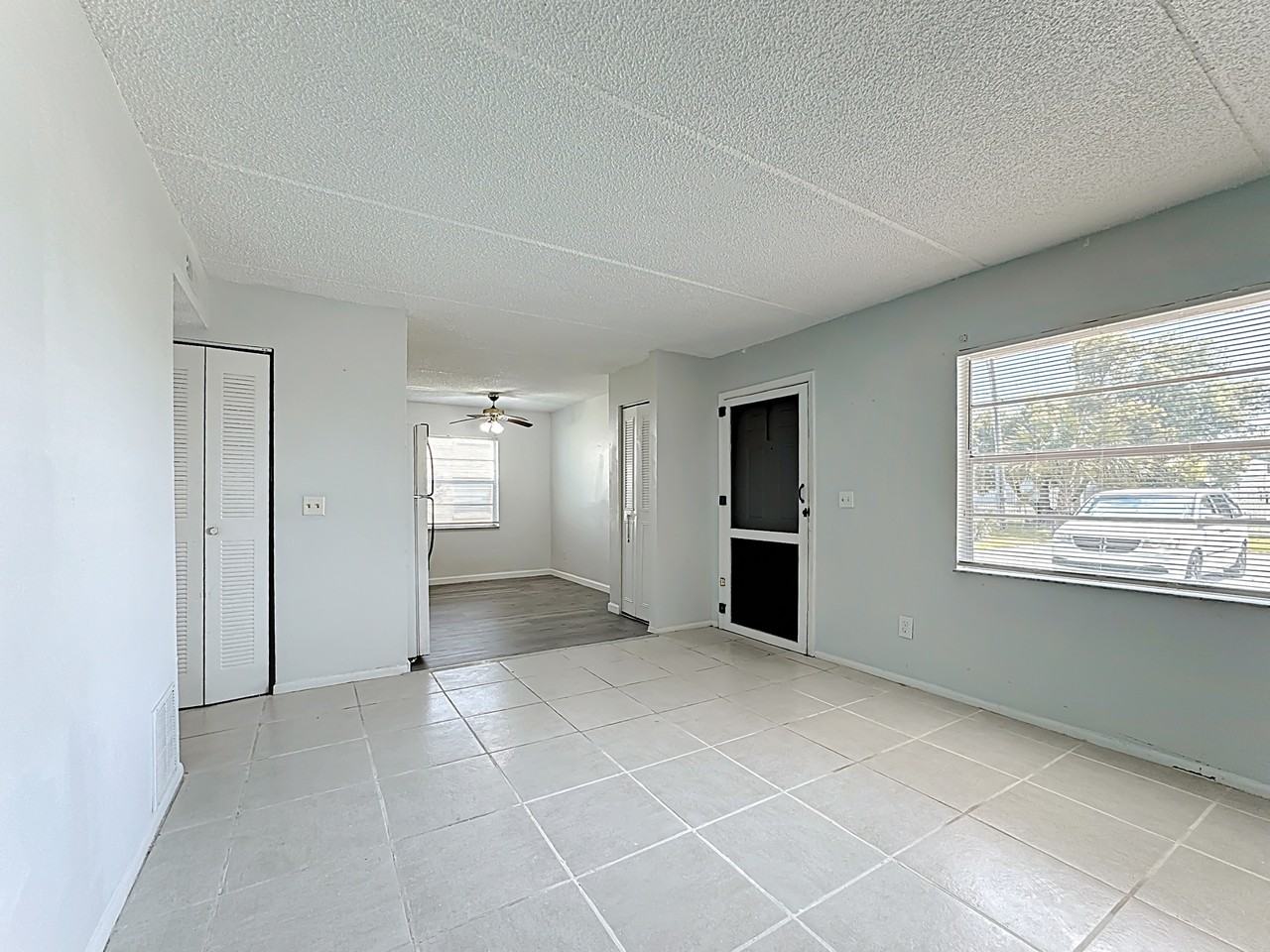 694 Michigan Ct #2 - Photo 4 of 20