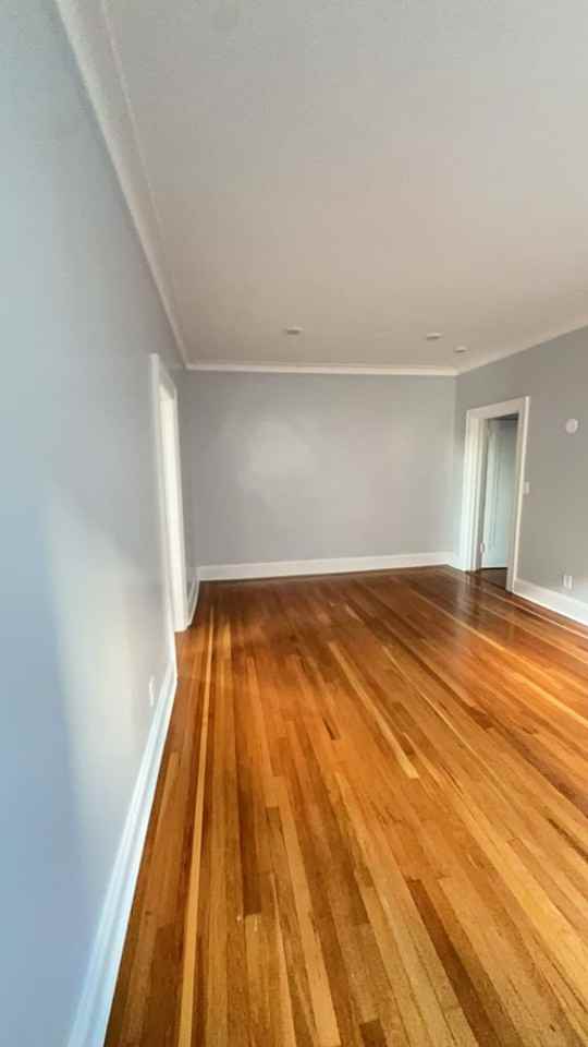 Hudson Crest - Cliffside Park - Photo 5 of 17