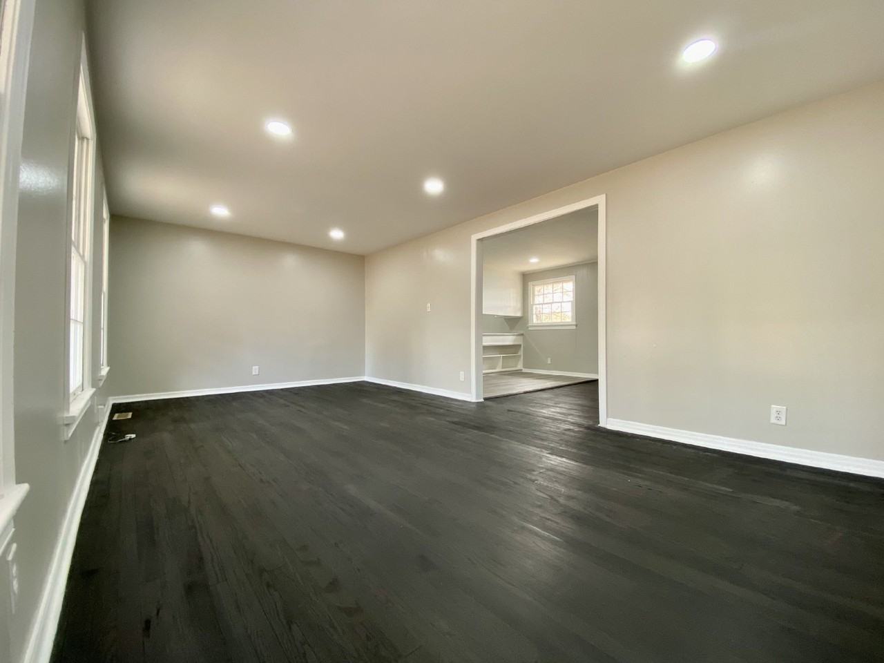 69 E Lakeside Dr - Photo 3 of 14