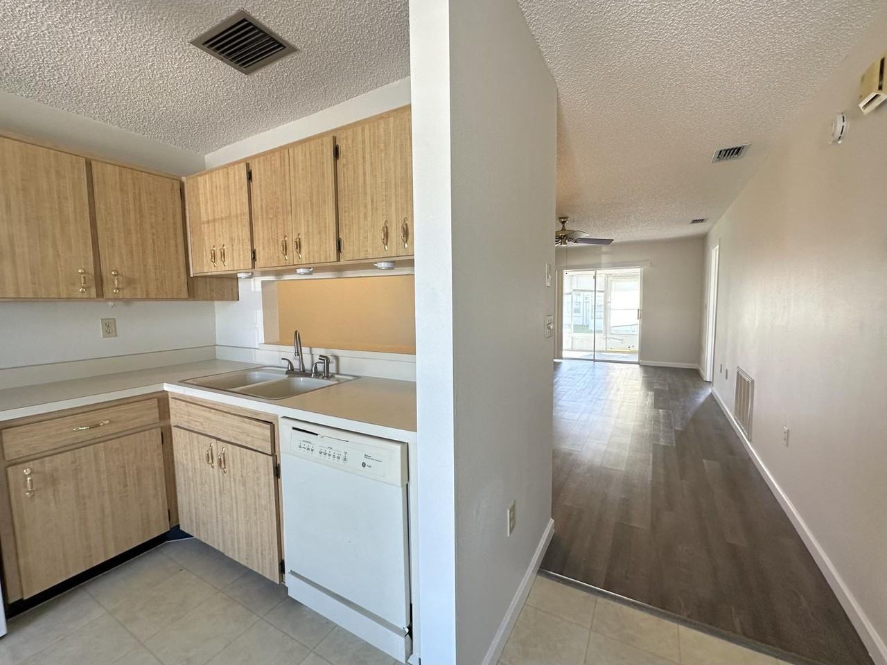 2910 Stillwell Court - Photo 2 of 12