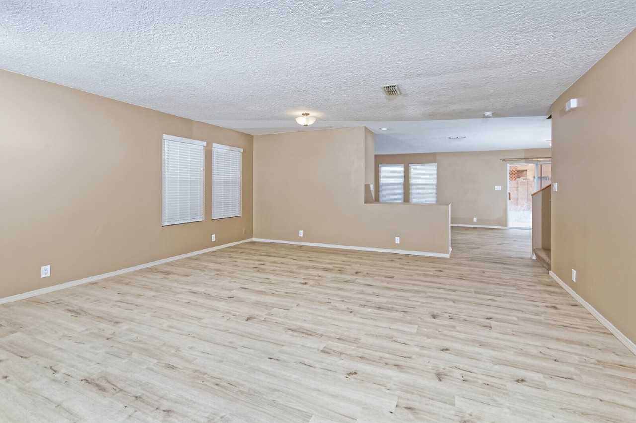 6900 Poppy Place Northwest - Photo 3 of 22