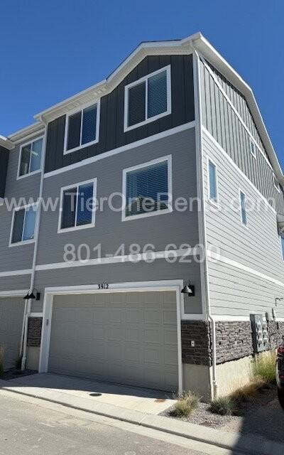 3912 N Cougar Ln - Photo 3 of 25