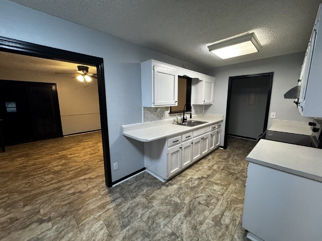 8585 Tibet Hwy Se - Photo 4 of 17