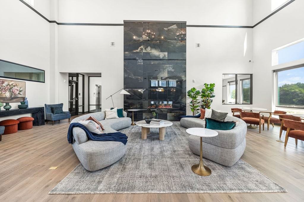 Blackwell Living - Photo 3 of 40