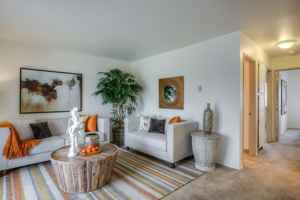 featured image of 805 Ne Kane Dr