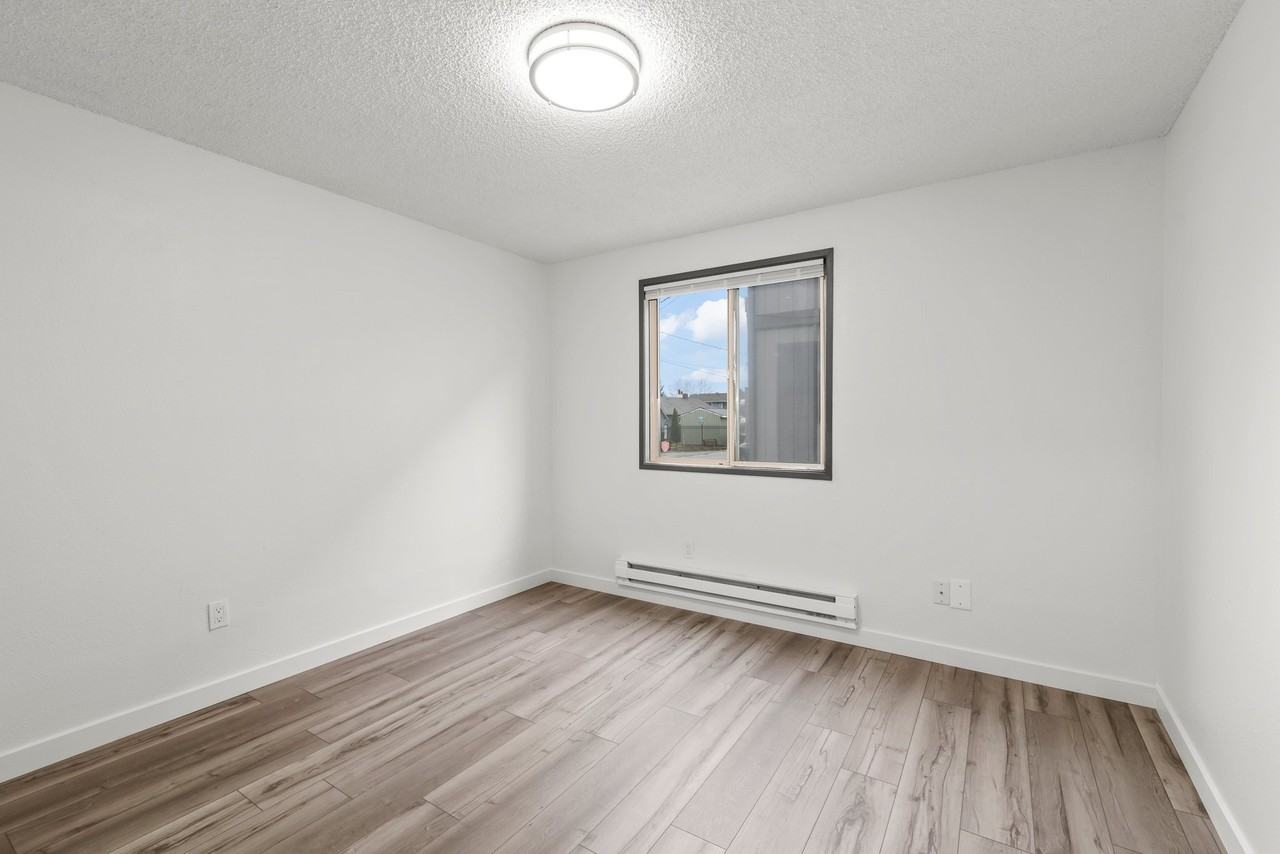 3307 S Asotin St #4 - Photo 3 of 23