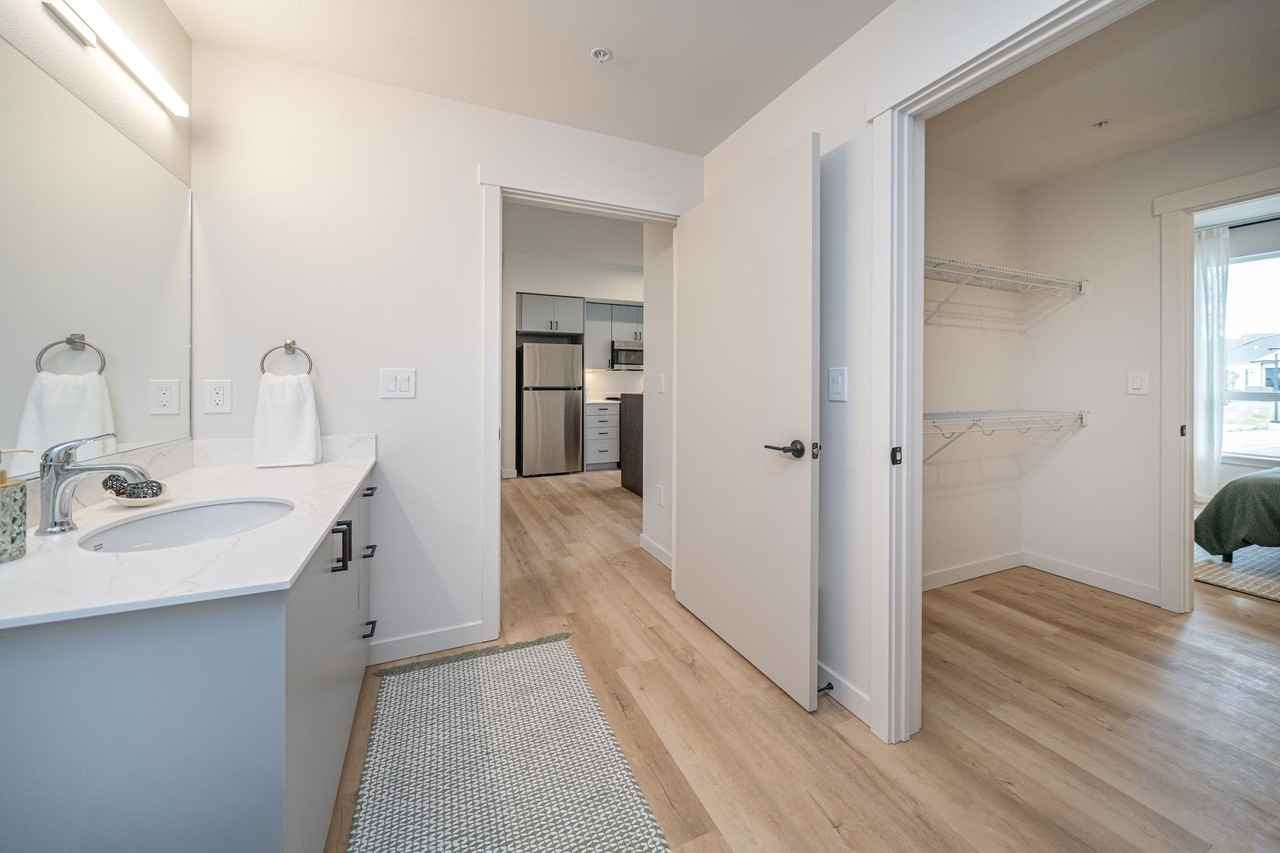 Signal Point - Photo 5 of 30