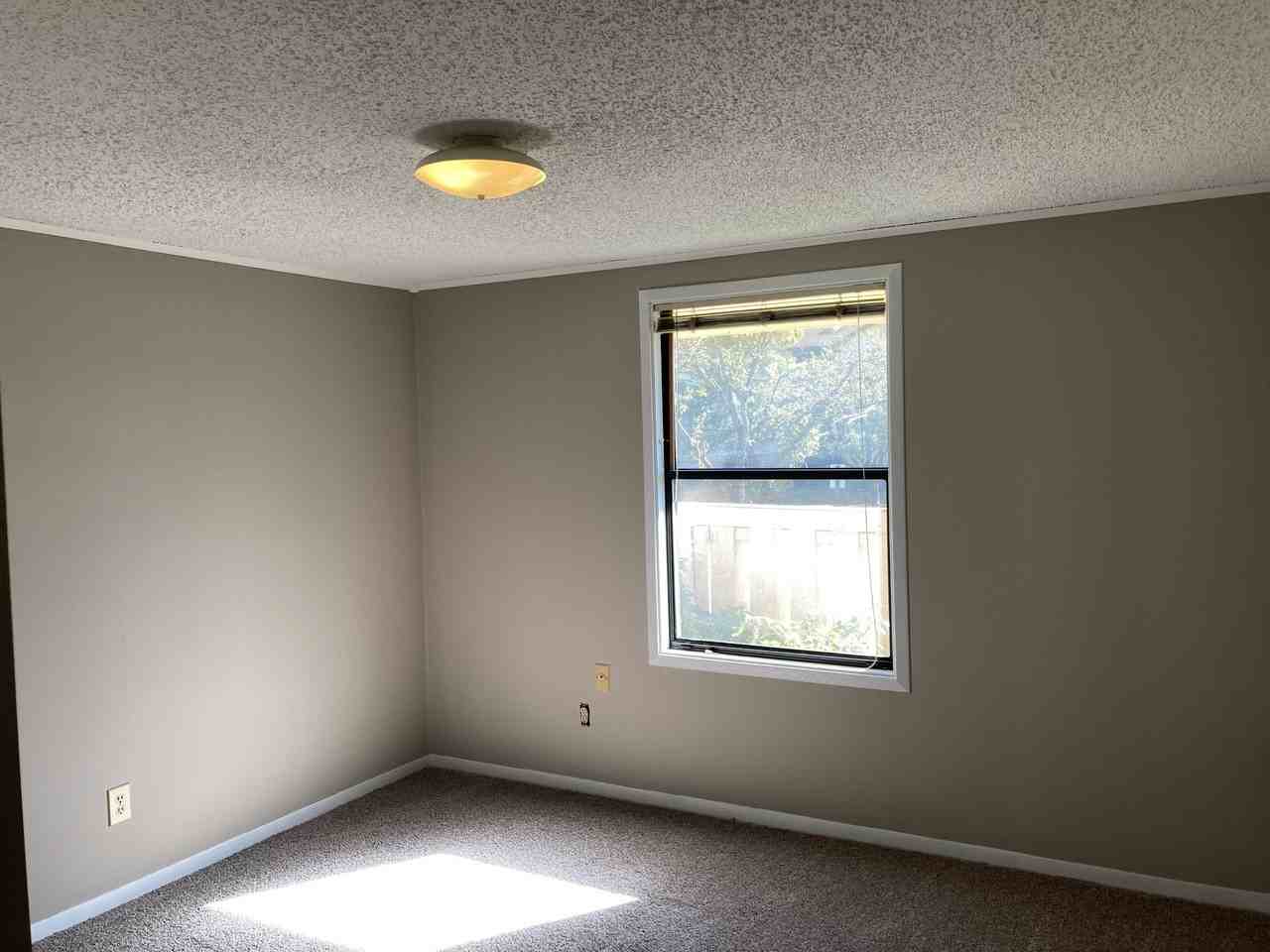 5097 Castlewood Way #5097 - Photo 5 of 6