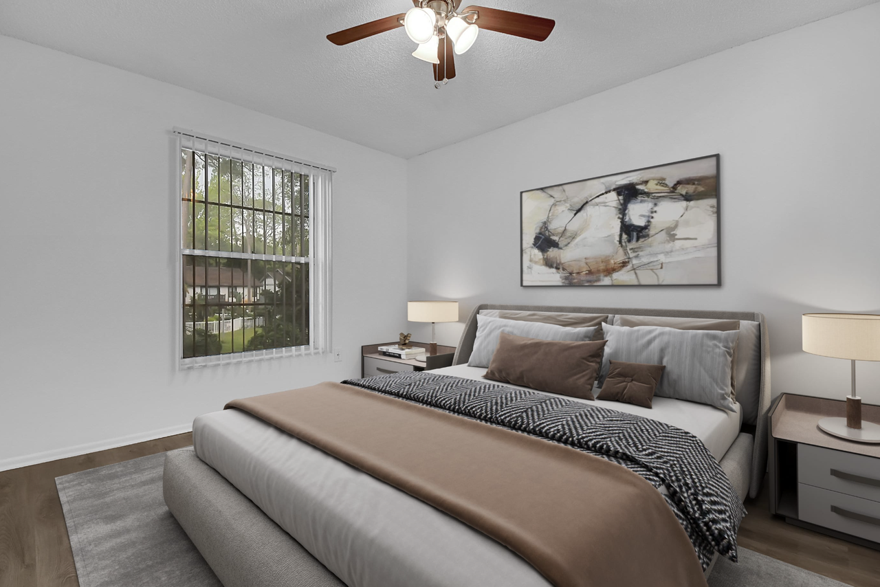 2220 Sw 34th St #11 - Photo 3 of 13