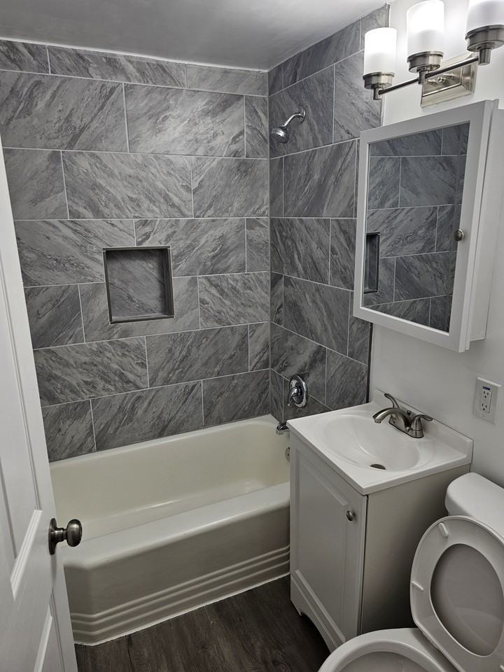 4355 Coleridge St #1stFL - Photo 5 of 16