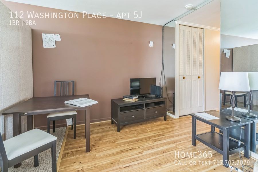 112 Washington Pl #5J - Photo 7 of 15