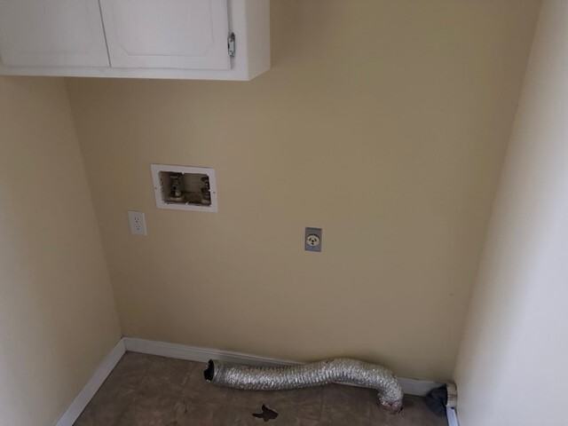 101 E Midland St - Photo 5 of 29