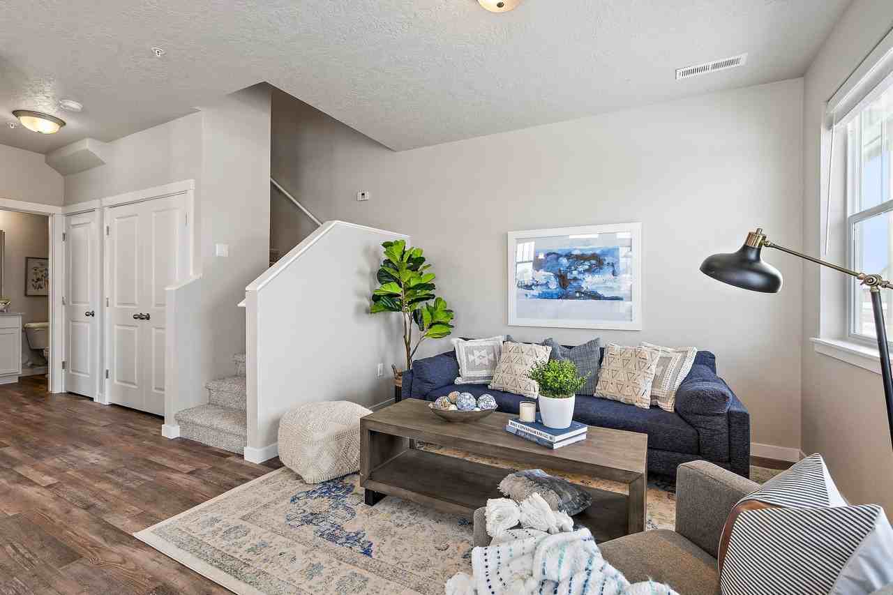 Sunnyvale Village - Photo 6 of 30