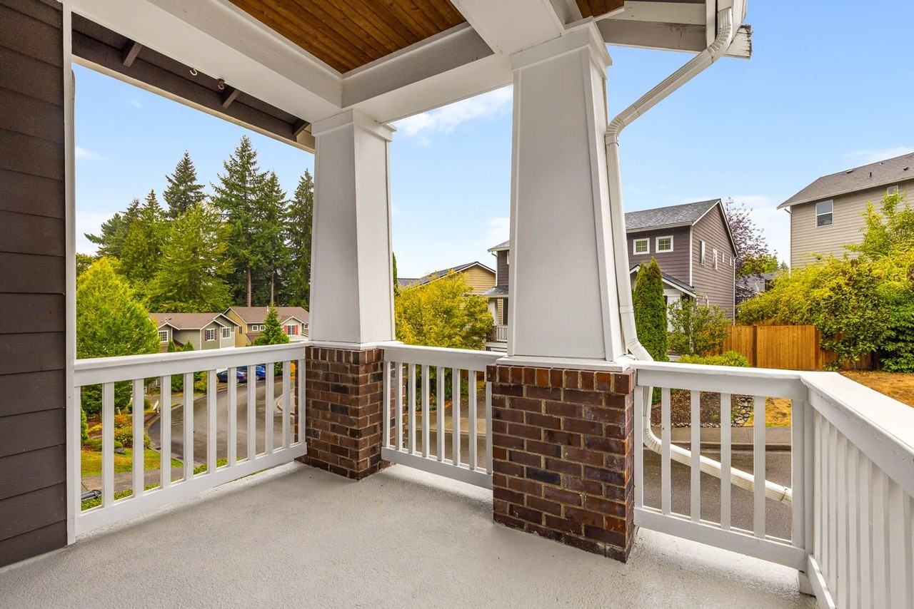 4152 240th Pl Se - Photo 2 of 27