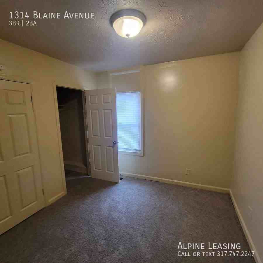 1314 Blaine Ave - Photo 4 of 7