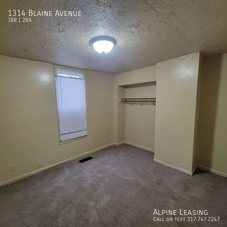 1314 Blaine Ave - Photo 5 of 7