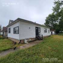 2234 Howard St - Photo 1 of 1