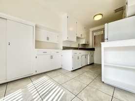 8526 Saturn St #5 - Photo 1 of 1