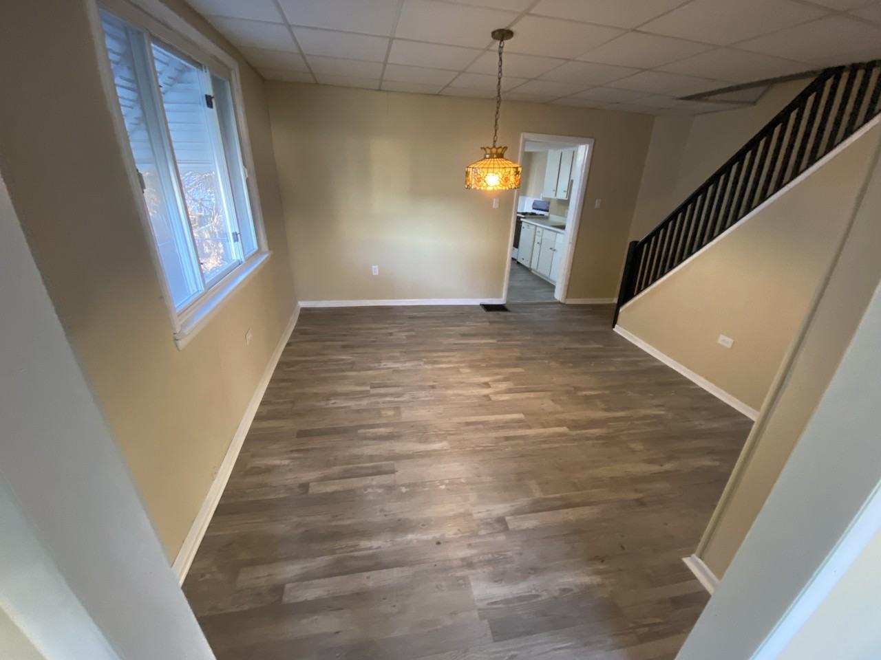 305 N Everett Ave - Photo 7 of 17