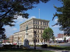 featured image of 7 North St