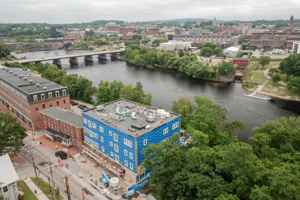 featured image of 186 Main St