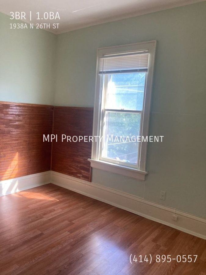 1938A N 26th St - Photo 3 of 4