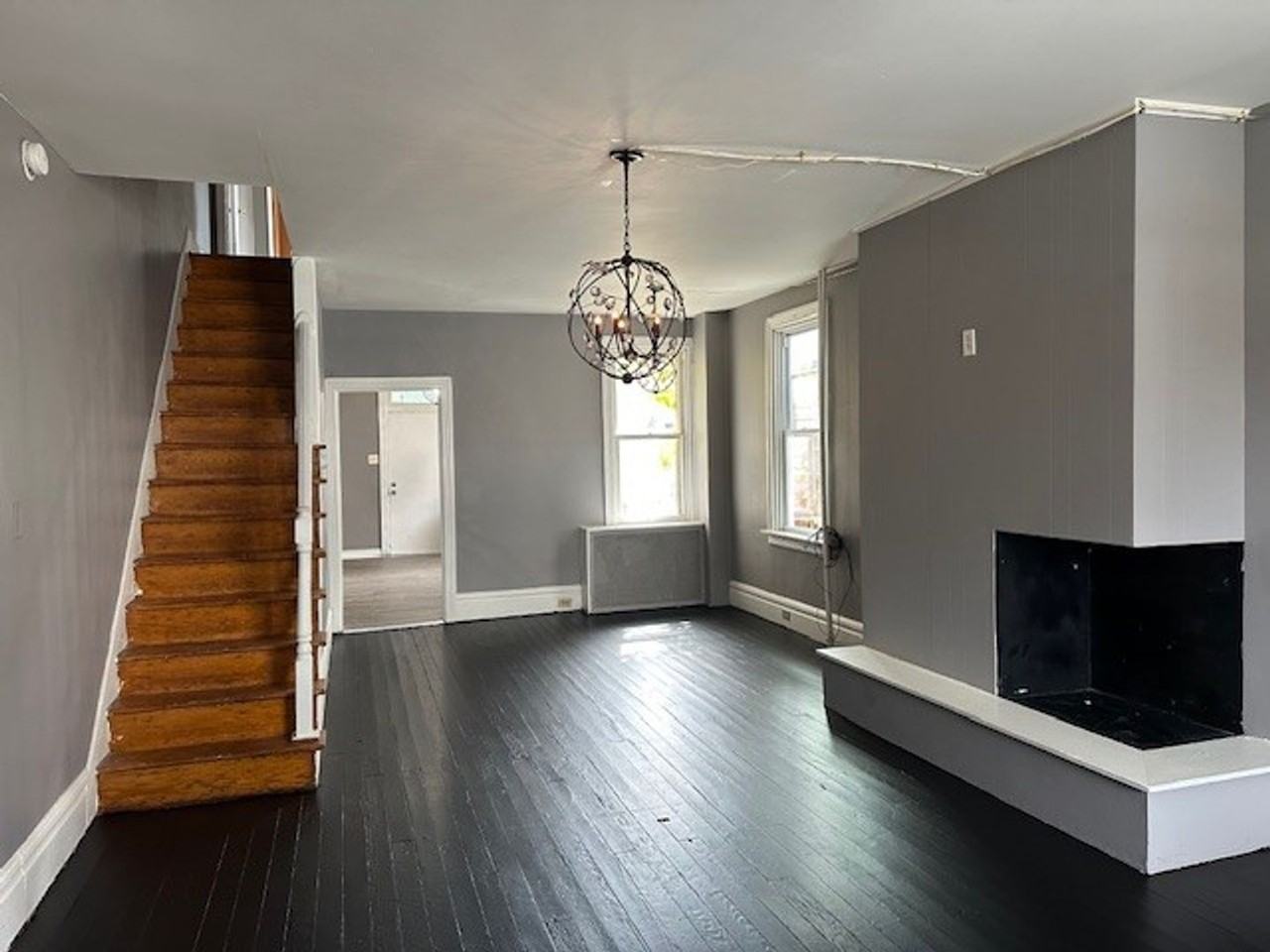 1913 North St - Photo 2 of 16