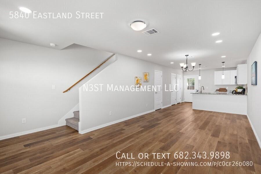 5840 Eastland Street - Photo 7 of 34