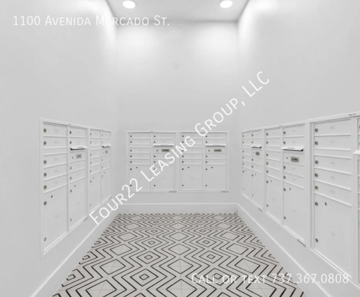 1100 Avenida Mercado St - Photo 3 of 6