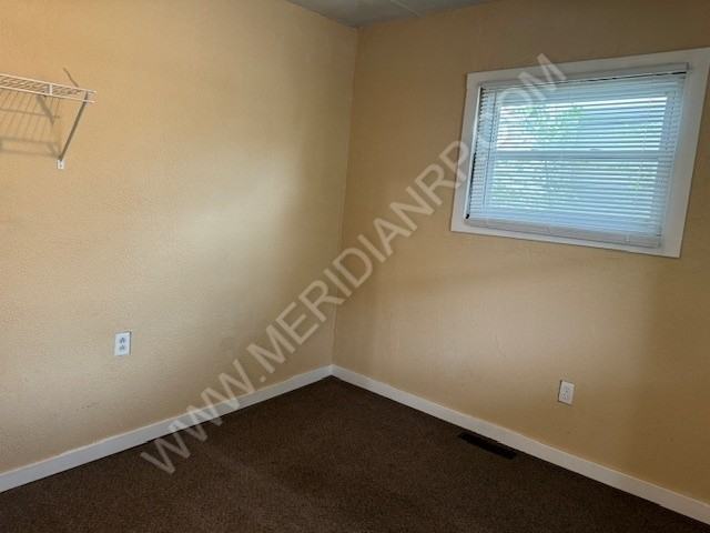 2011 Andrew St - Photo 2 of 11