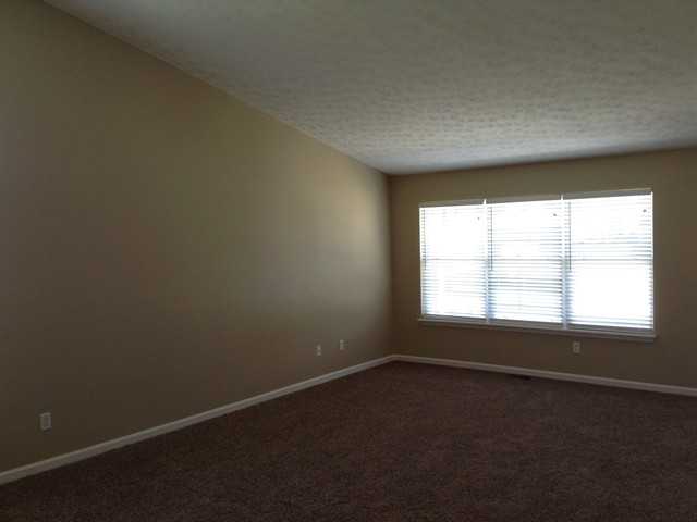 2044 Sunset View Ln - Photo 2 of 14