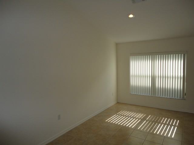 3019 Westmoreland Dr - Photo 3 of 11