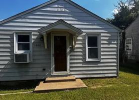 featured image of 1600 S Oak Ave