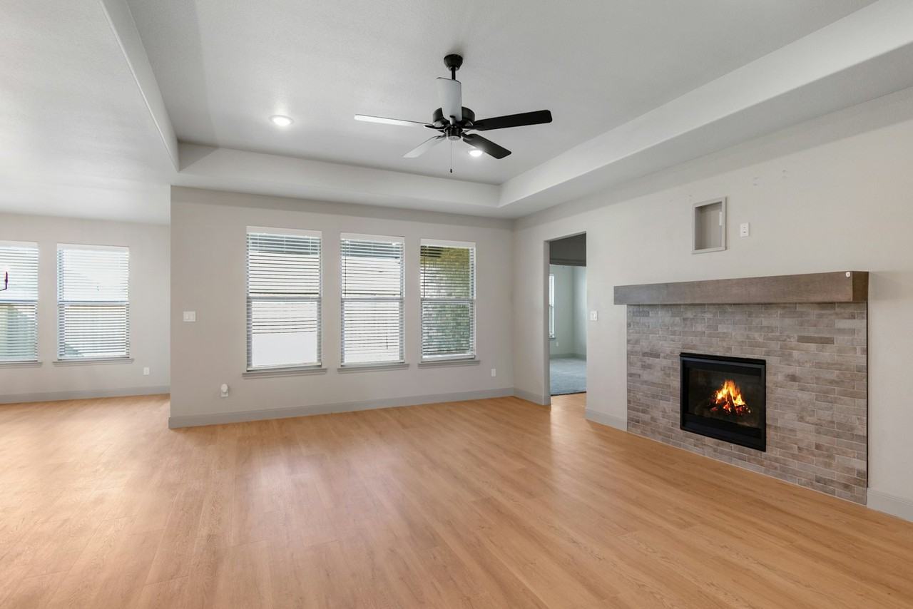 2802 134th Street - Photo 4 of 27