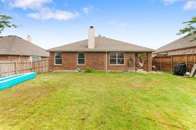 2644 Calmwater Dr - Photo 2 of 19