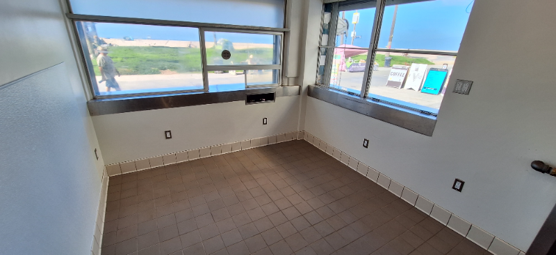 1301 Ocean Front Walk #1 - Photo 2 of 13