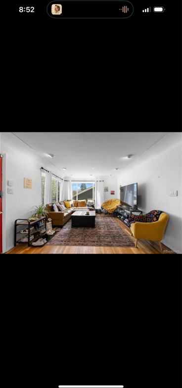 111 S Perry St - Photo 3 of 21