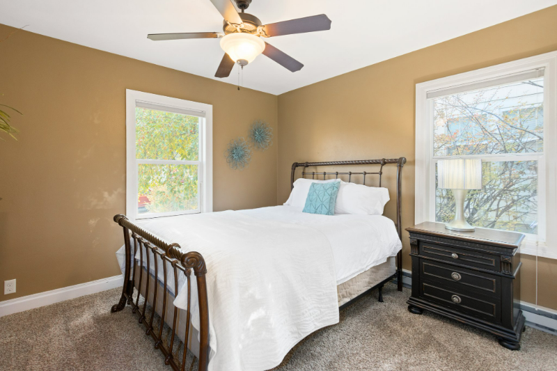 1143 N 24th St - Photo 3 of 7