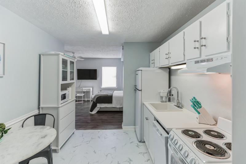 216 Rose Ln #D - Photo 5 of 12