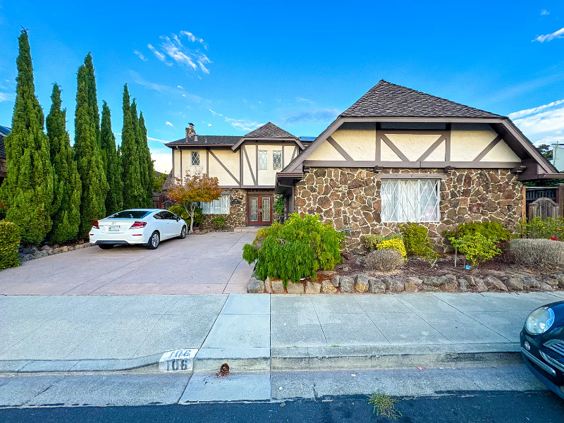 106 Goldhunter Ct - Photo 2 of 20