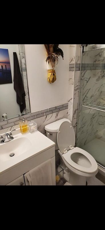 13 Hyde Ct #1 - Photo 2 of 16
