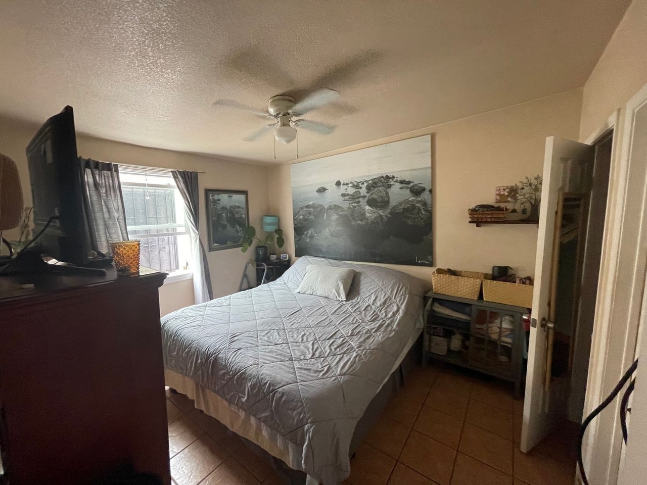 5133 W Point Loma Blvd - Photo 2 of 16