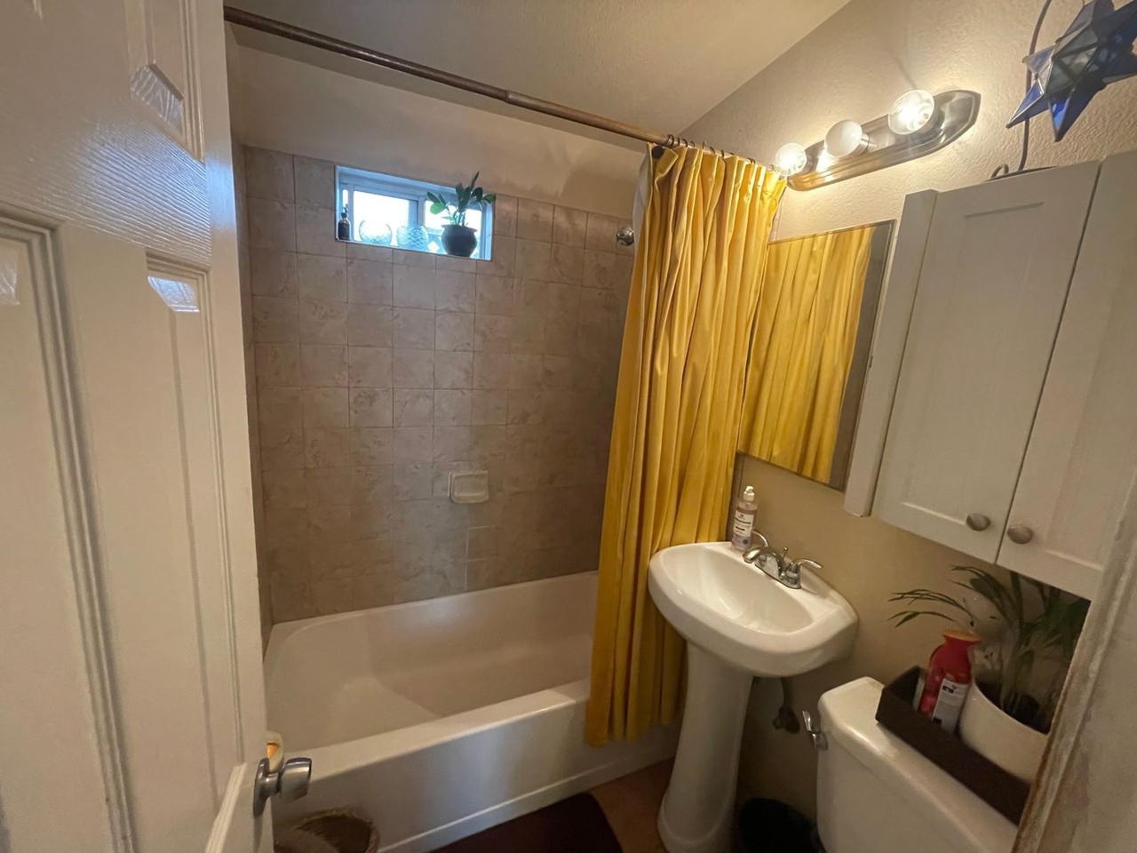 5133 W Point Loma Blvd - Photo 5 of 16