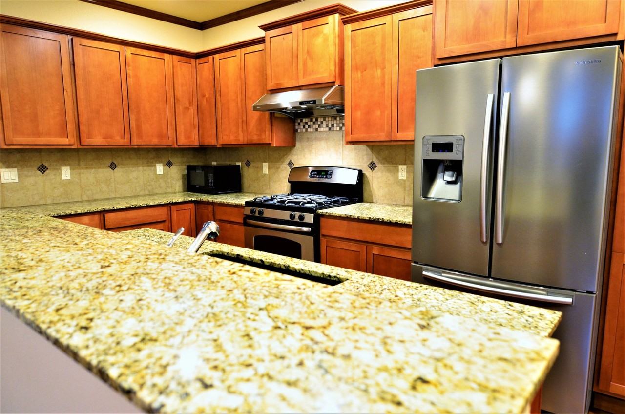 16118 119th Pl Ne - Photo 3 of 16