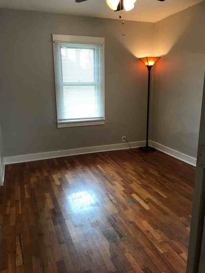1228 Sw Lane St - Photo 6 of 15