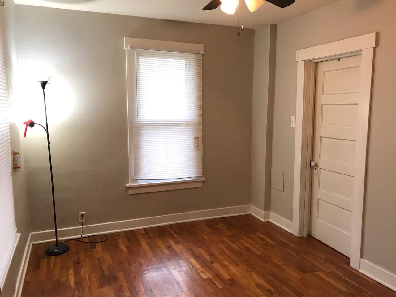 1228 Sw Lane St - Photo 7 of 15