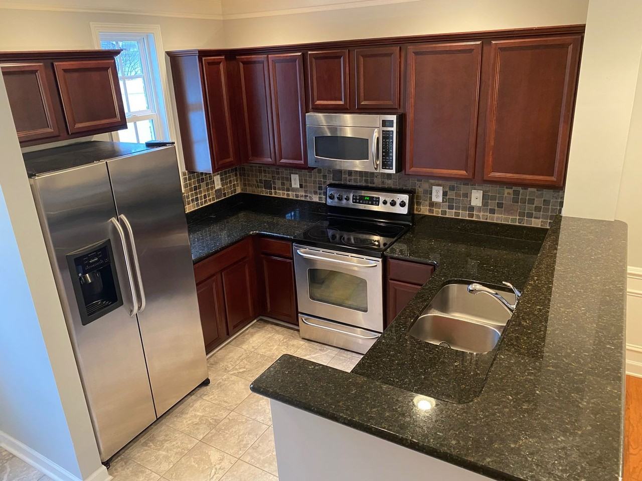 10423 Rocky Ford Club Rd - Photo 2 of 13