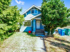 5712 8th Ave Ne - Photo 1 of 1