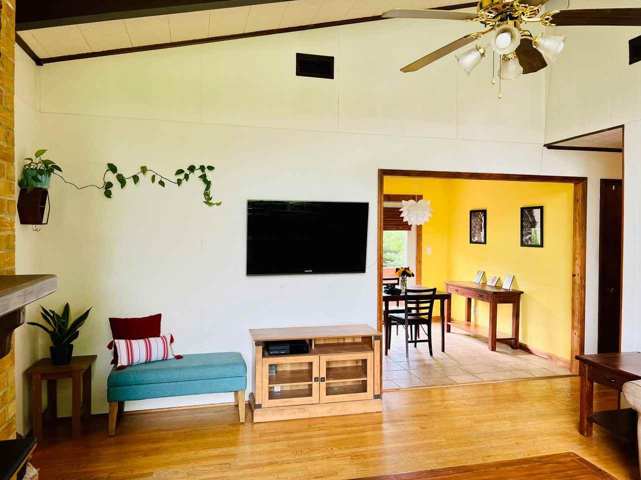 760 Carson Dr - Photo 5 of 34